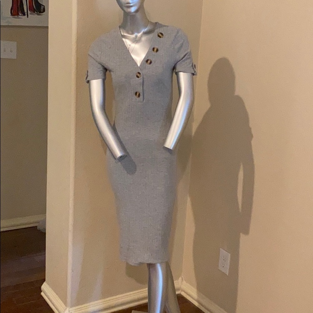 Size medium grey mid dress